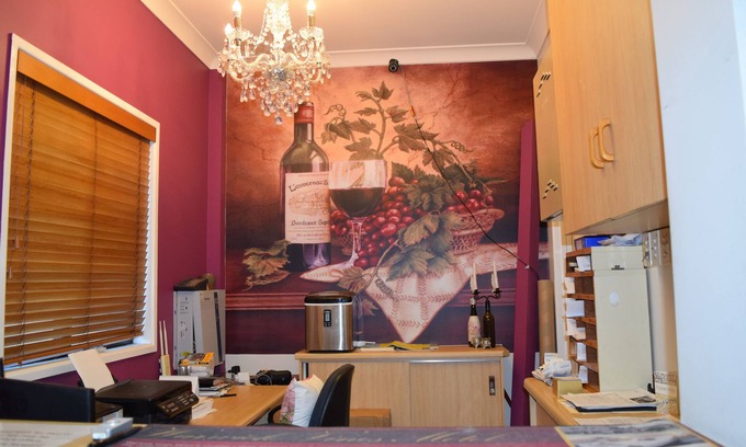 Warwick Hotel | Warwick Vines Motel