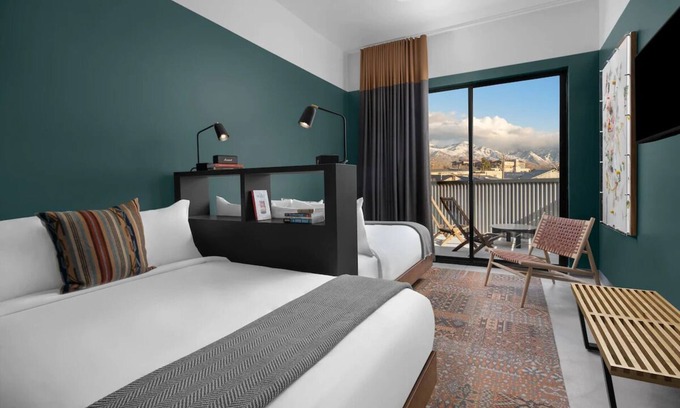 People's Freeway Hotel | Wasatch Room at evo Hotel, Dog-friendly & Free Parking