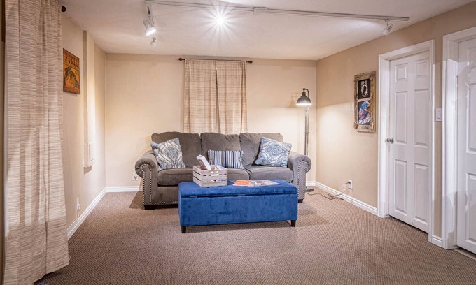 Washington Terrace Apartment | Washington Terrace Hideout - Sleeps up to 4