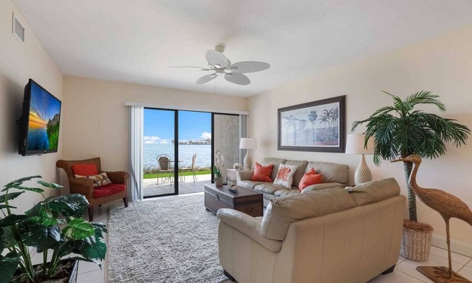 Bradenton Beach Condo | Watch dolphins & pelicans from this 2 bedroom/2 bath waterfront condo.
