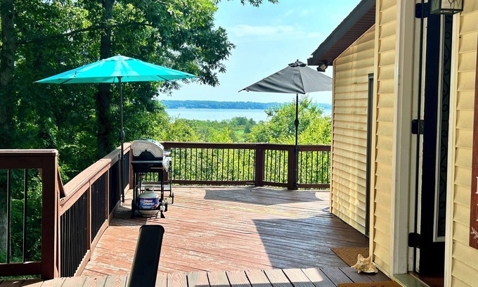Morganza House | Water front Oasis in quiet Mechanicsville, MD