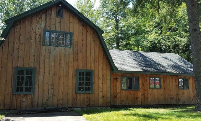 Moultonborough House | WATER FRONT WITH DOCK ALL YEAR FUN IN BALMORAL W/LAKE WINNIPESAUKEE ACCESS