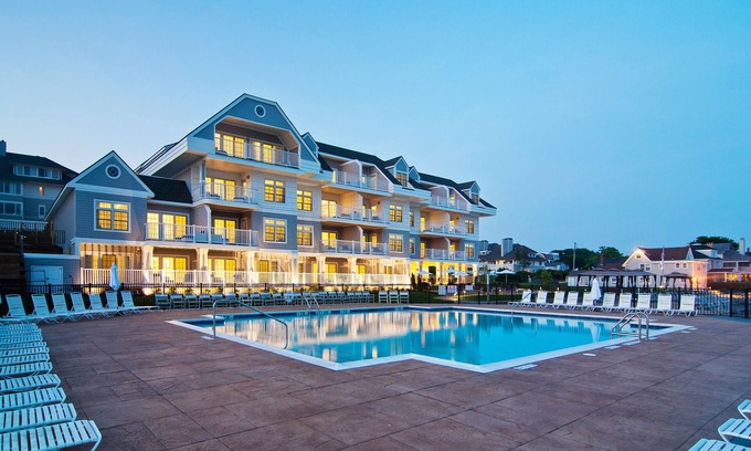 Westbrook Center Resort | Water's Edge Resort and spa w indoor and outdoor pool and beach. Condo Sleeps 6