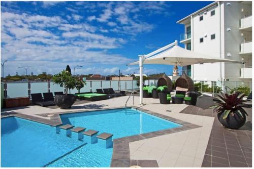 Ballina Apartment | Water View Retreat