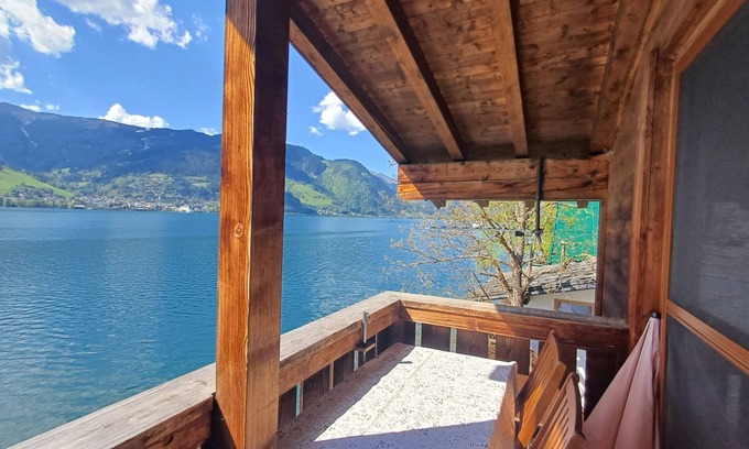 Zell am See Apartment | Waterfront Apartment 2