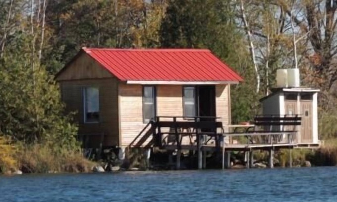 Grey Highlands Cabin | Waterfront Cabin On Private Trout Lake