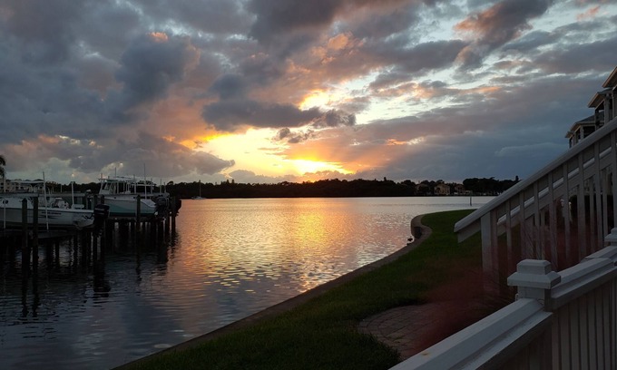 St. Petersburg Condo | Waterfront Condo - Gated Resort Community on Tampa Bay