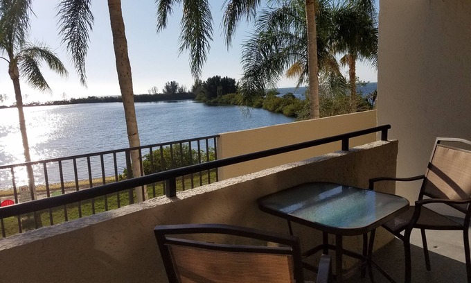 Hudson Beach Estates Condo | Waterfront condo with Beautiful Sunset Views in Hudson, FL