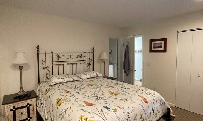 Montauk Condo | Waterfront Condominium on Fort Pond Bay with beautiful Sunsets