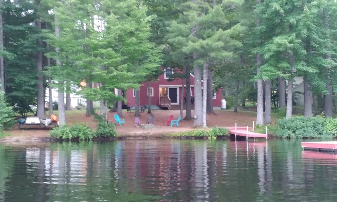 Lake Arrowhead Cottage | WATERFRONT DOG FRIENDLY 3 BR 2 BATH YEAR ROUND HOME