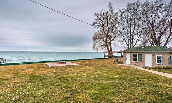 Anchorville House | Waterfront Home with Shared Dock on Lake St Clair!