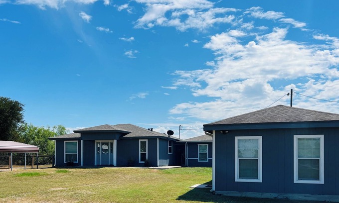 Rio Hondo House | Waterfront homes with INCREDIBLE VIEWS of the Arroyo & La Paloma Wildlife Refuge