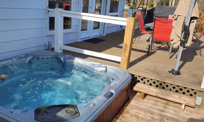 Trent Hills House | Waterfront house