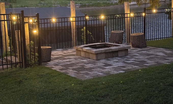 Wasaga Beach House | Waterfront in Wasaga Beach (on the Nottawasaga River) perfect for any season!