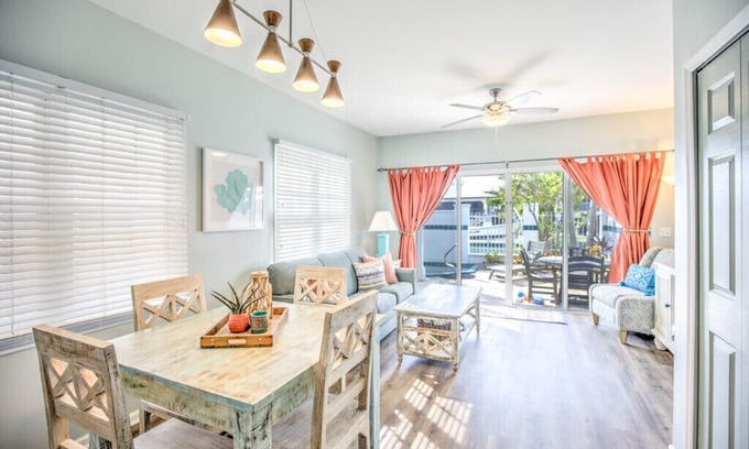 Marathon Villa | Waterfront Island Escape with Private Plunge Pool