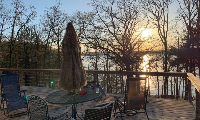 Sand Springs Cabin | Waterfront-Keystone Lake Secluded Retreat with Large Deck & Private Boat Dock