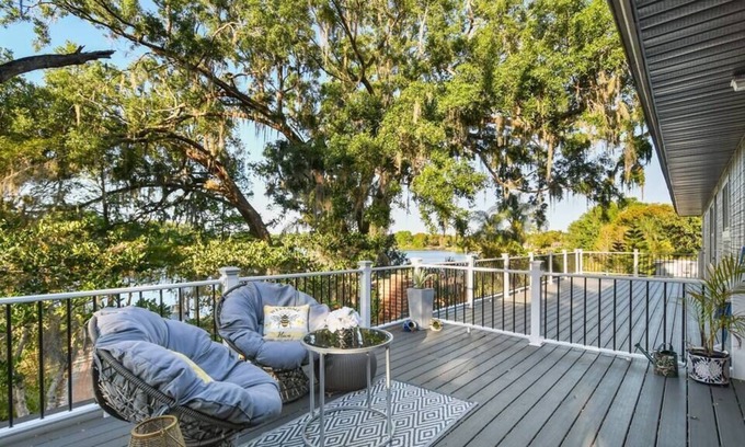 Conway Apartment | Waterfront King Guest Suite (Pet Friendly)