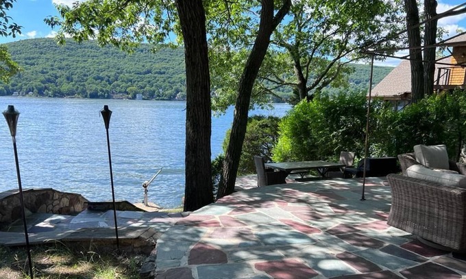 Greenwood Lake Cabin | Waterfront Log home