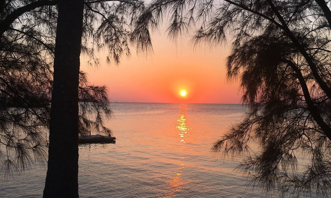 Marathon Condo | Waterfront Luxury Living Inside & Out, Gulf View, On the Water!
