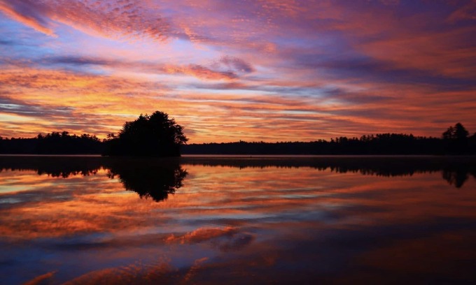 Windham Apartment | Waterfront on Little Sebago Lake and dog friendly!