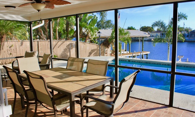 Forest Hills House | Waterfront Poolside Paradise
