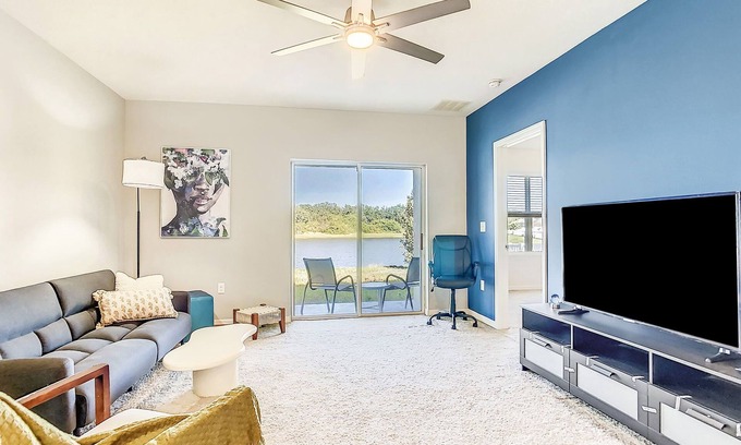 Sun City Center House | WATERFRONT relaxing home in a gated community