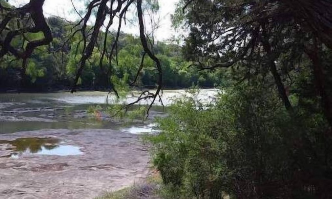 Bend House | WATERFRONT-SECLUDED- PET FRIENDLY-COLORADO RIVER-STARGAZER HOME ON RIVER!