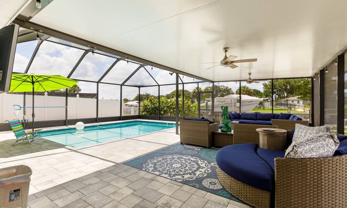 Riviera Bay House | Waterfront St. Pete Home - 4br 3ba, Pool, Dock & More!
