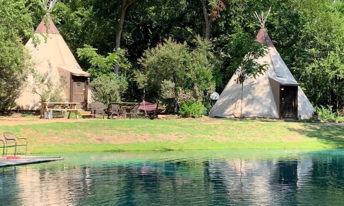 Seguin Apartment | Waterfront Teepee 4 Soaring Eagle