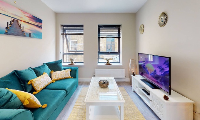 Chatham Apartment | Waterfront Way Luxury Apartments, Flat 1
