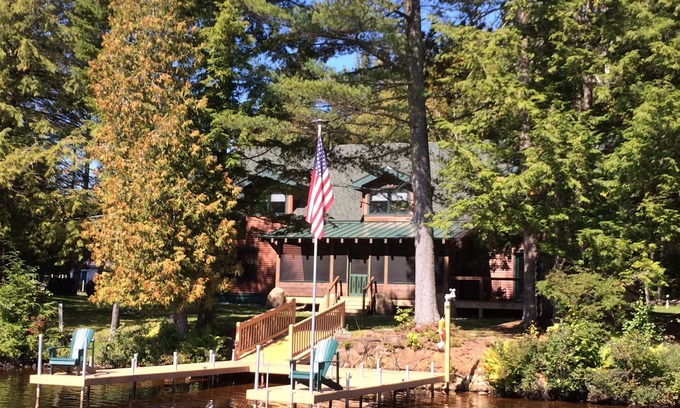 Saranac Lake House | Waterfront year-round lodge surrounded by magnificent lakes and mountains
