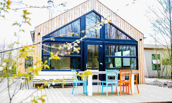 Grou Apartment | Waterlodge Skries in Nes