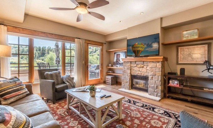Downtown Steamboat Springs Condo | Waterside Village C | On The River | Air Conditioning | Downtown Steamboat