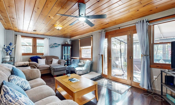 Limington House | Waterview Cabin with dock access on lake with washer/dryer