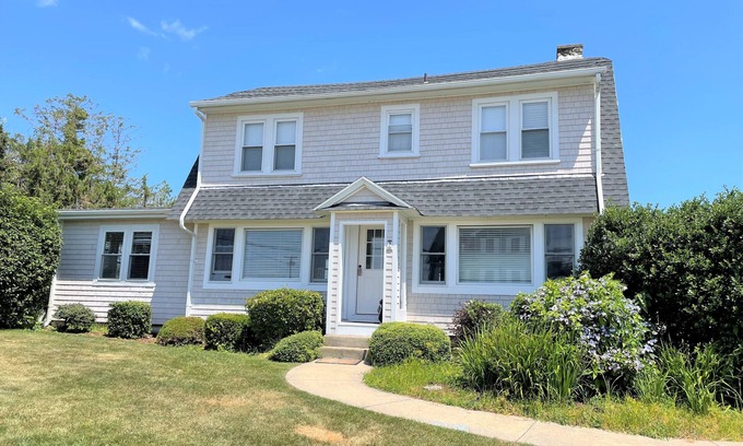 Point Judith House | Waterview! Charming Updated Pt. Judith Beach Home