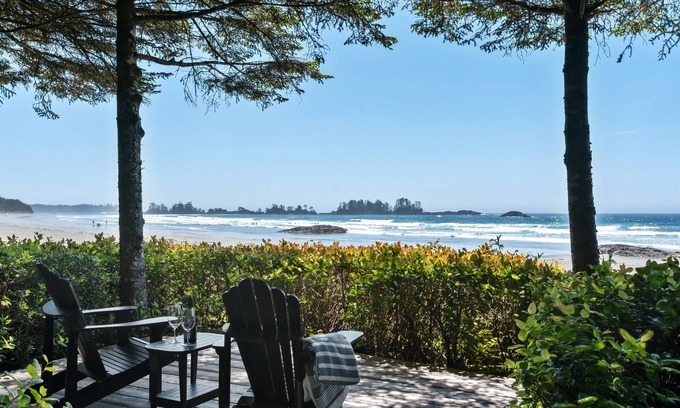 Tofino House | Waves End-Directly on Chesterman, Hot Tub, OD shower