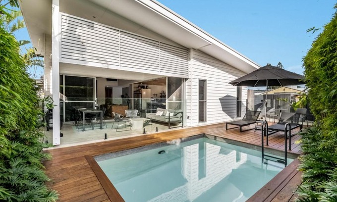 North Creek House | Waves - Lennox Head