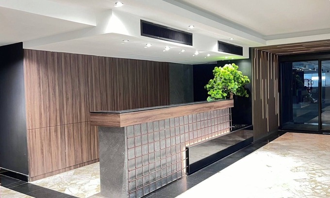 Ramkhamhaeng Hotel | We Resident