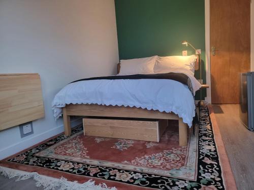 Dulnain Bridge Apartment | 'Wee Smiddy' Shepherd's Hut - Yoga - Wild Swim