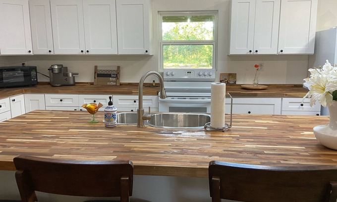 Van Zandt County House | Weekend retreat in just one hour from Dallas to unwind in the nature!