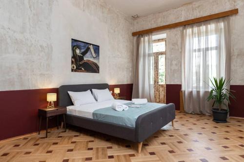 Sololaki Apartment | Wehost apartment rustic interior