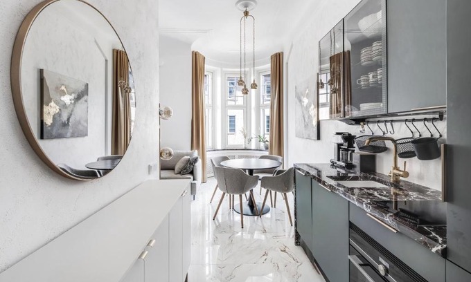 Kluuvi Apartment | WeHost Marble and Brands in the Heart of Helsinki @Vuorikatu 8