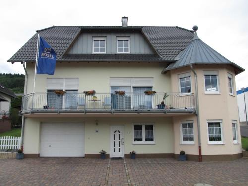 Briedel Bed & Breakfast | Weingut u. Gästehaus Menten