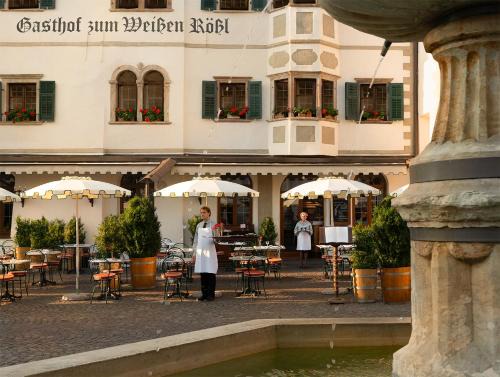 Caldaro Sulla Strada del Vino Hotel | Weisses Rössl