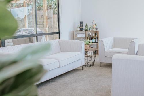 Welcome Bay House | Welcome Bay Heights