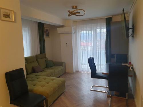 Baia Mare Apartment | Welcome! Central park!