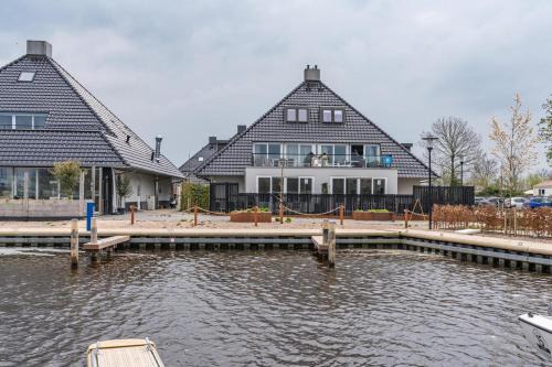 Offingawier Apartment | Welcome in - Appartement - Paviljoenwei 4 - Sneek 'Havenzicht'