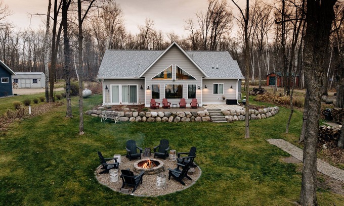Crosby House | Welcome to Bearfeet Retreat on Adney Lake - Crosby Minnesota