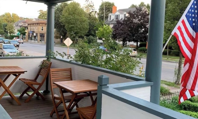 Rochester Apartment | Welcome to BlueTaro Home 1