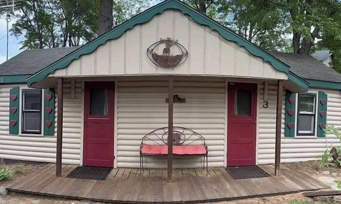 Gaylord Cabin | Welcome to Cottage 3 at Heart Lake Resort!